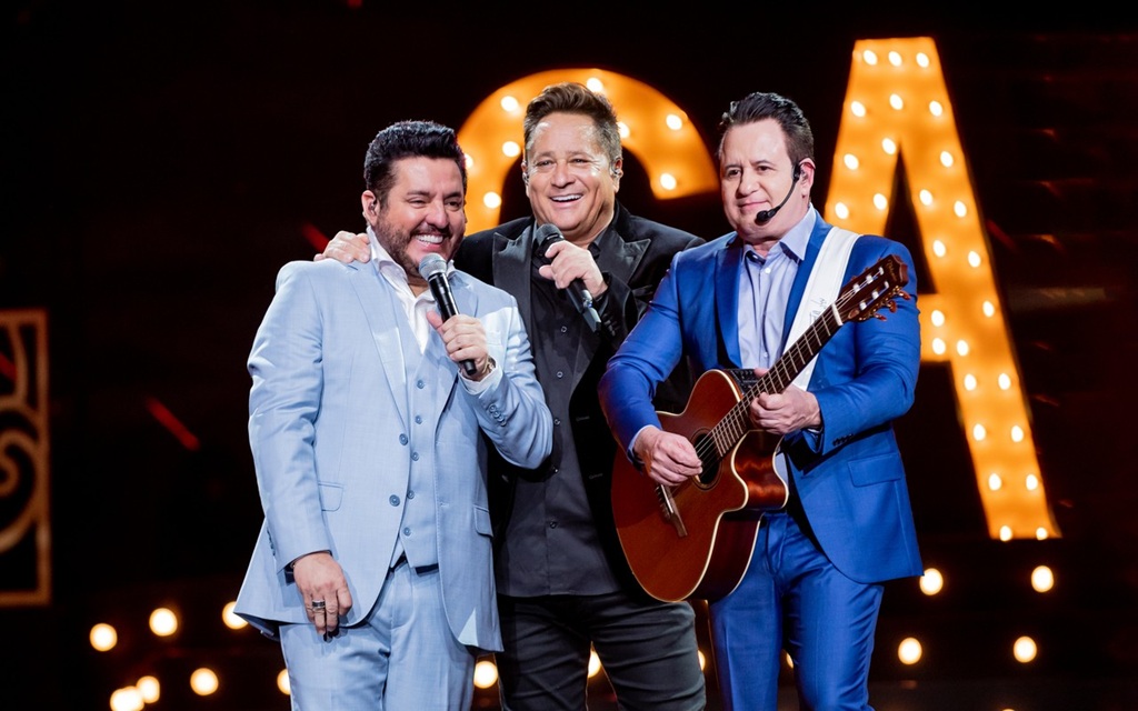 Leonardo e Bruno e Marrone convidam público paulista para o show Cabaré: O Último Encontro